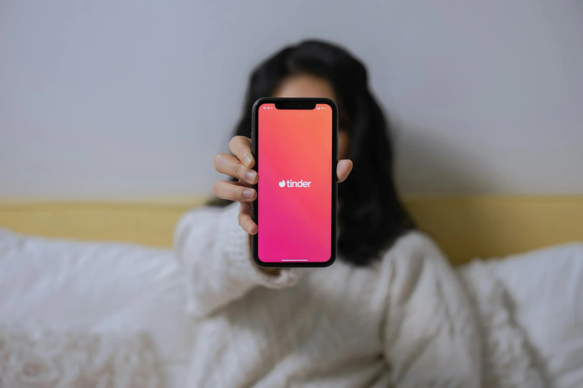 Navigating Love in the Age of Technology